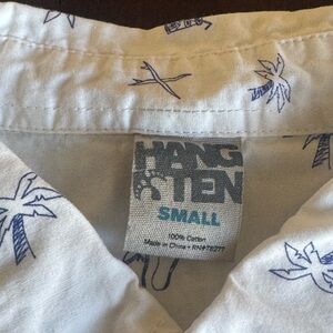 Hang Ten Casual White Shirt with Blue Accents